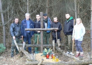 Uporządkowali mogiły w podcegłowskim lesie