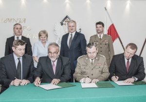 Wsp&oacute;łpraca WAT, Powiatu Mińskiego i ZSZ nr 2