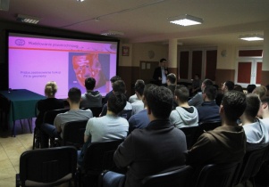 Sympozjum naukowe "Przyszłość w nauce" w ZSZ nr 2