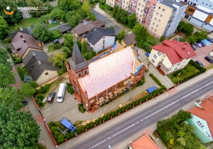 Widziane z góry: wymiana dachu w Kościele Mariawickim