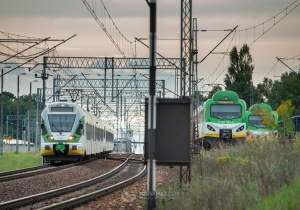 Od 24 sierpnia duże utrudnienia w kursowaniu pociąg&oacute;w w Warszawie