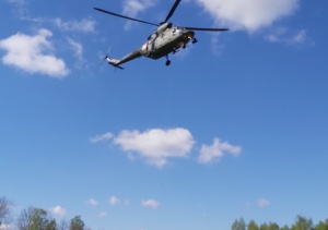 Pilot śmigłowca zauważył zaginionego 91-latka