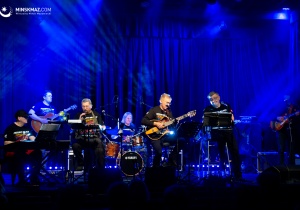 Muzycy i medycy dla koncercie dla WOŚP