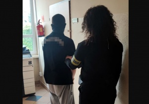 Po tym jak ukradł buty błyskawicznie odwiedzili go mińscy kryminalni