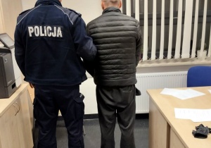 Pomógł przy pracach w domu, posprzątał i pieniądze