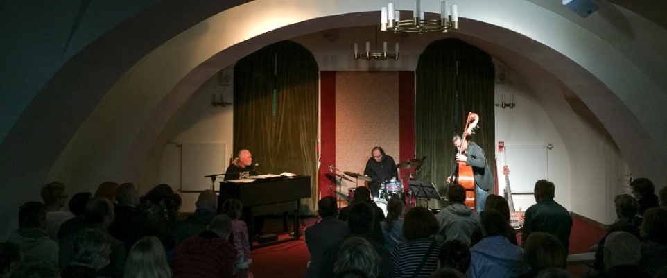 Wojciech Gogolewski Trio w MDK