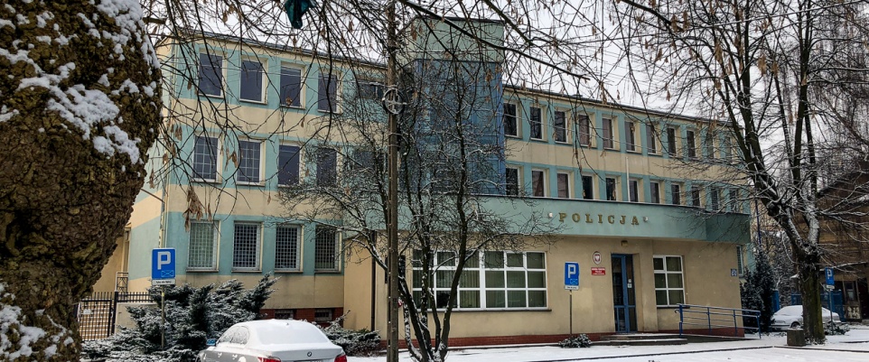 Ciała 4-osobowej rodziny odnalezione w mieszkaniu przy ul. 1 PLM  &bdquo;W-wa&rdquo;