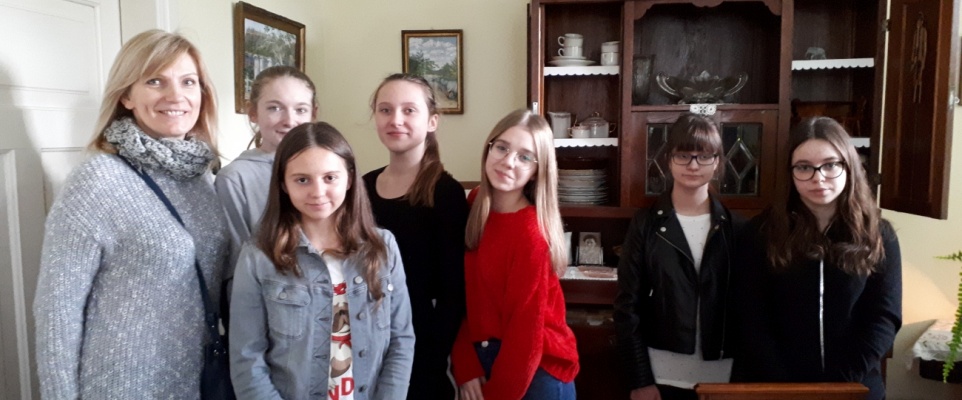 Podr&oacute;ż w czasie...