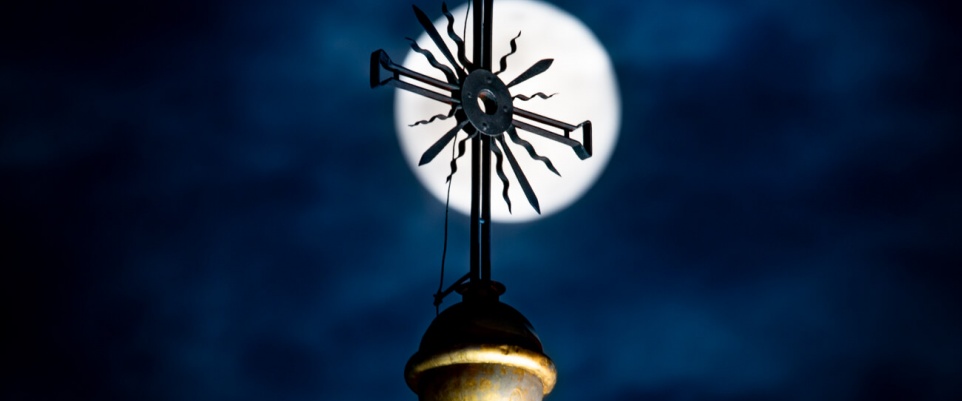 Superksiężyc nad Mińskiem