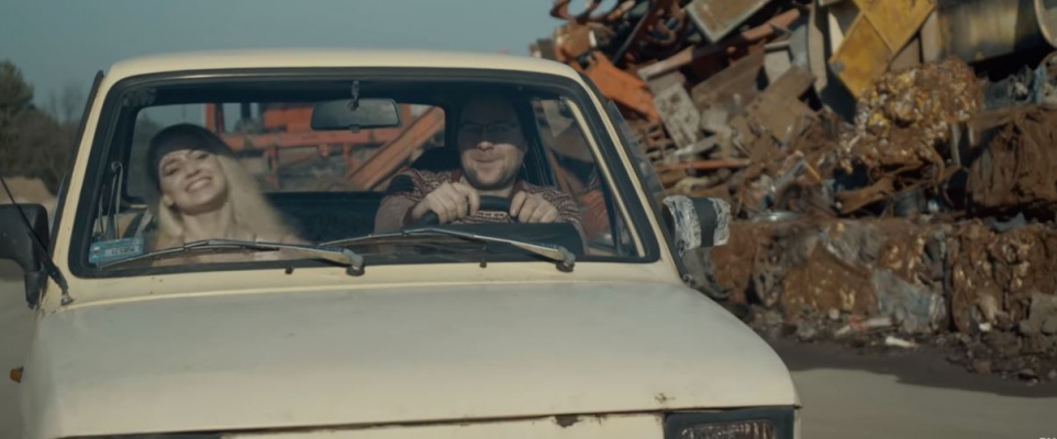 Naspawani na złomowisku