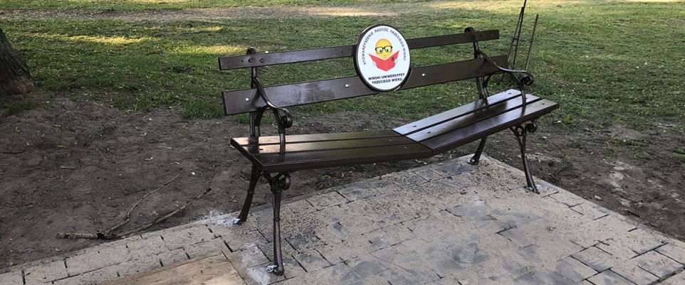 Ławeczka, kt&oacute;ra zbliża ludzi