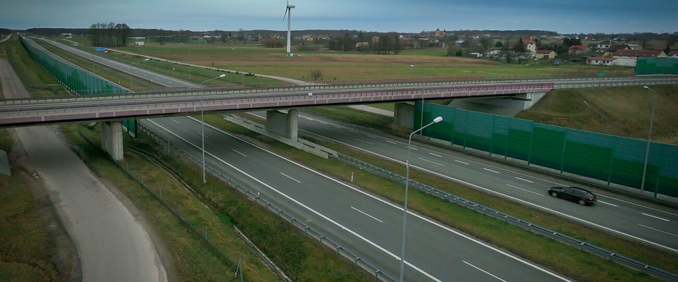 Pomylił autostradę z torem wyścigowym. Stracił prawo jazdy