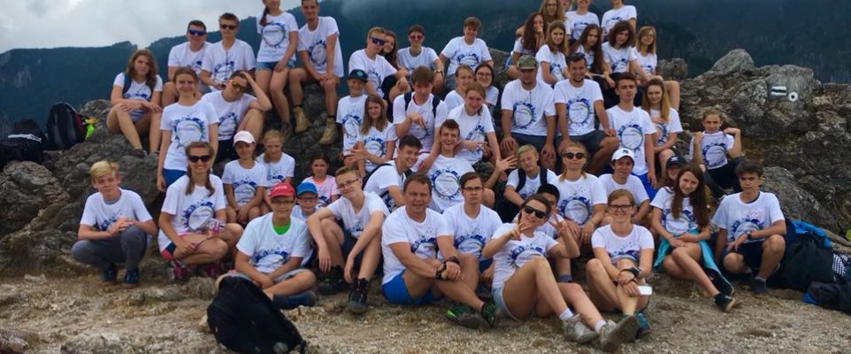 Stowarzyszenie &bdquo;Ścieżki Nieskończoności&rdquo; organizuje projekt wakacyjny dla młodych wychowawc&oacute;w.