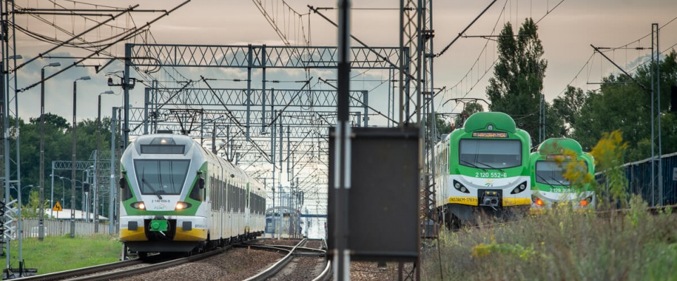 Od 24 sierpnia duże utrudnienia w kursowaniu pociąg&oacute;w w Warszawie