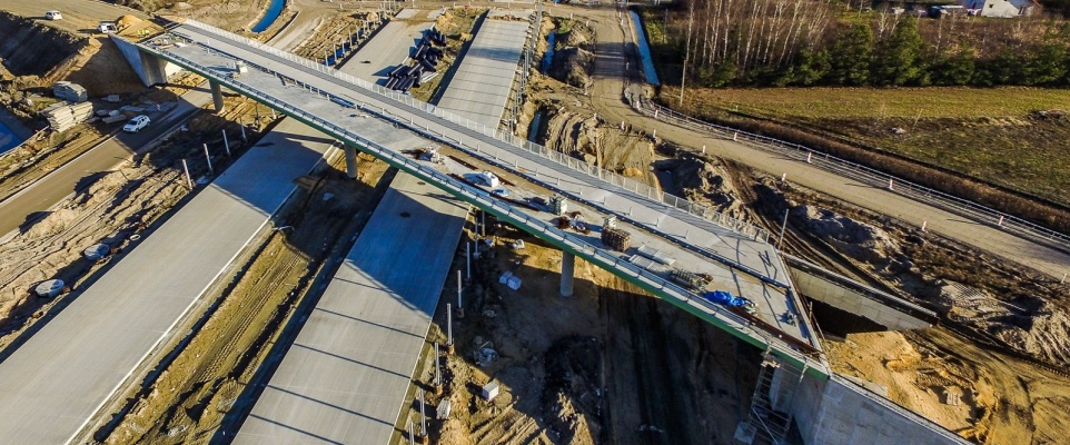 Widziane z góry: budowa autostrady A2