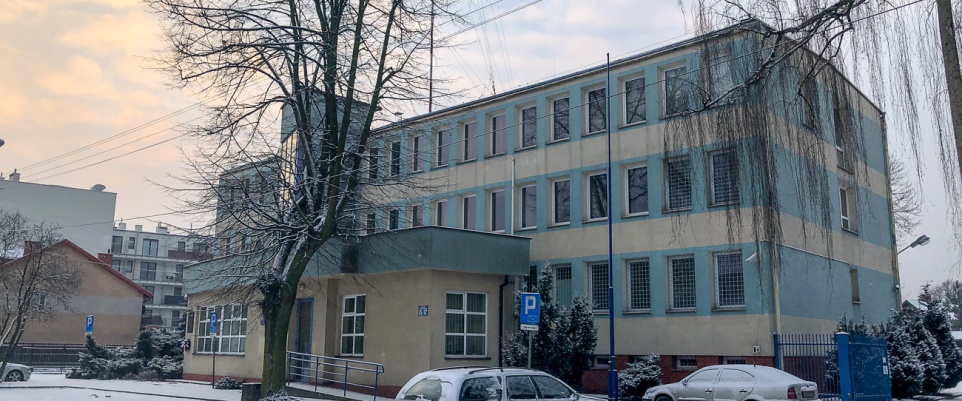 Policjanci zatrzymali mężczyzn podejrzanych o zuchwałą kradzież pieniędzy