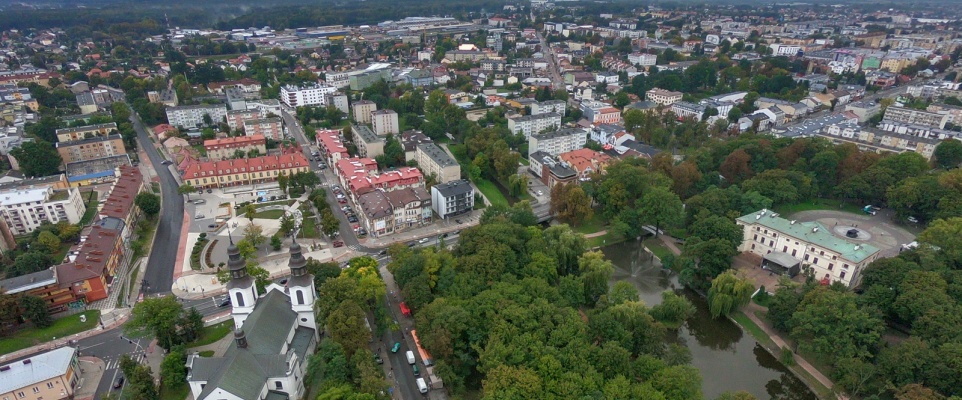 Inwestycje w ramach nadwyżki budżetowej, podniesienie stawek dla OSP oraz skarga dewelopera na uchwałę RM - czyli XLIV sesja Rady Miasta w skr&oacute;cie.