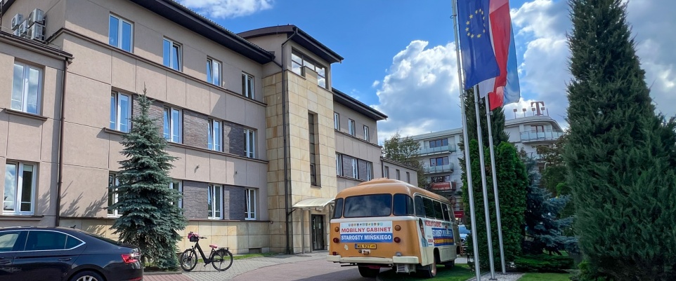 Dofinansowanie na rewitalizację skweru przed Starostwem Powiatowym