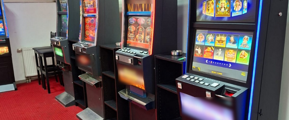 Policjanci zabezpieczyli nielegalne automaty do gier hazardowych