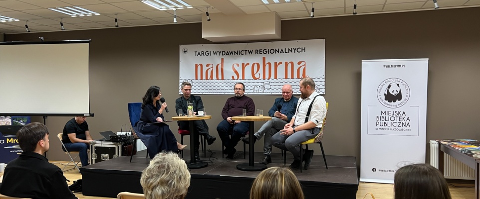 Autorzy i czytelnicy spotkali się &bdquo;Nad Srebrną&rdquo;