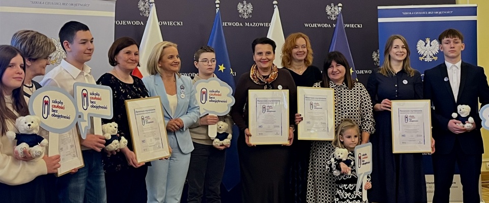 Szkoły czułości, bez obojętności