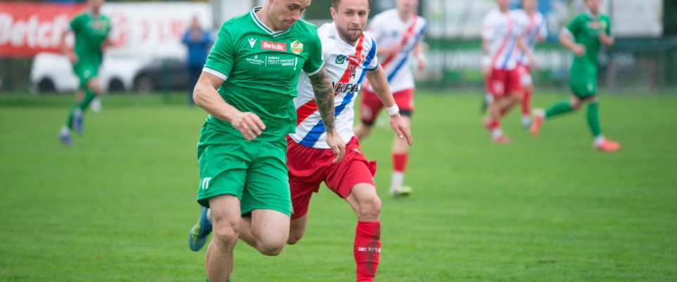 Mazovia Mińsk Mazowiecki pokonała Lechię Tomasz&oacute;w Mazowiecki 3:1