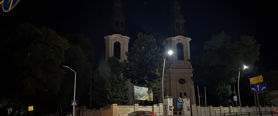 Kościół NNMP bez podświetlenia