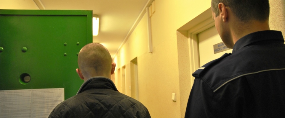 Zaatakował policjantów podczas interwencji