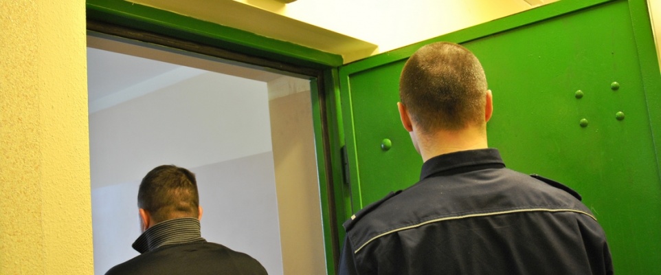 Zatrzymali w pościgu nietrzeźwego kierowcę, a p&oacute;źniej brata